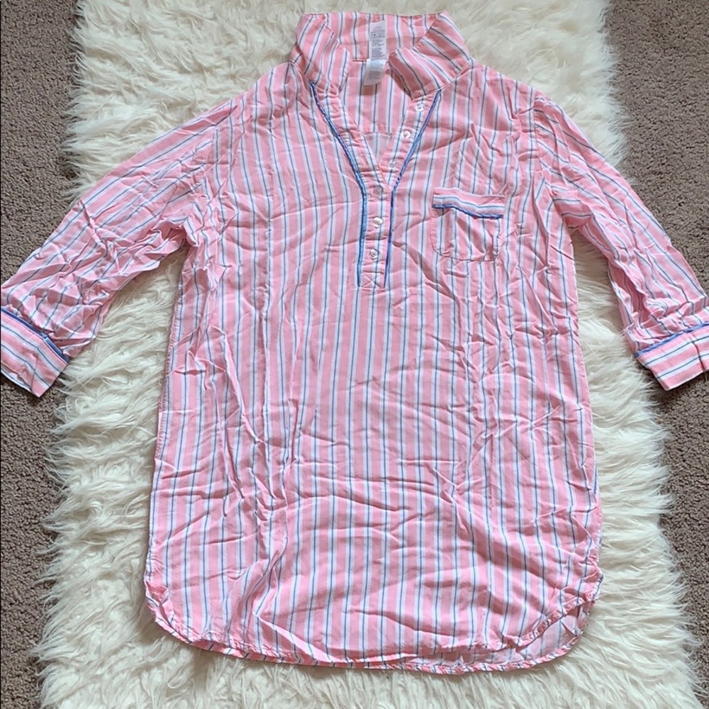 Forever 21 sleep shirt